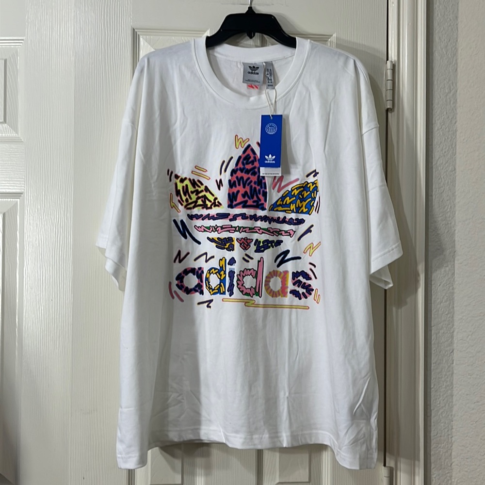 Adidas LOVEUNI TREF Men’s Tee Shirt - size 2XL
